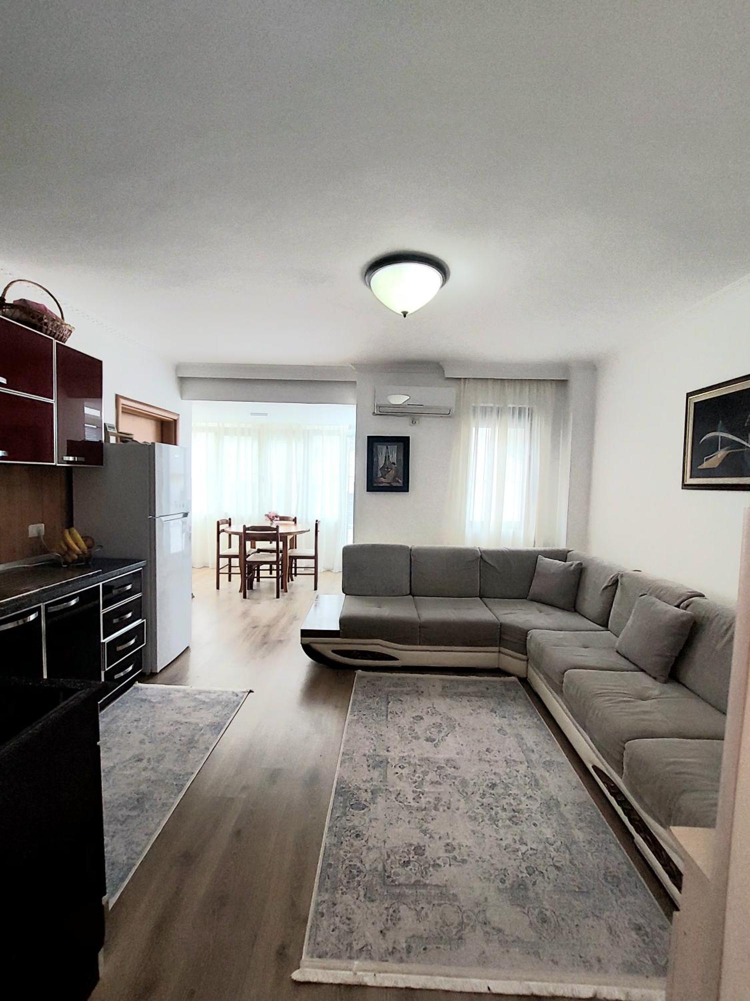 Holiday Apartment *